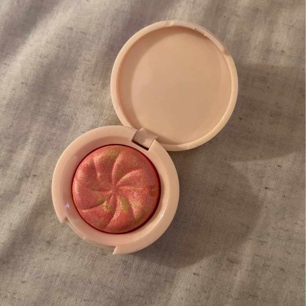 Blush